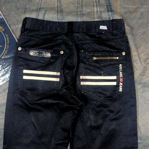 Black Jeans 🐈‍⬛