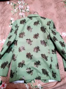 Floral Print Suit - Unique Style
