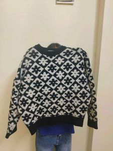 Full Sleeve Oversized Sweatshirt