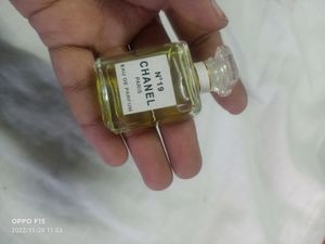 Chanel purfume