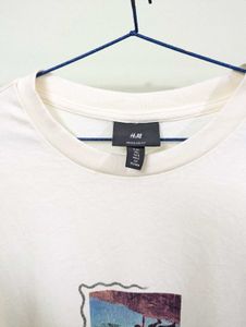 H&amp;M Fresh Tshirt