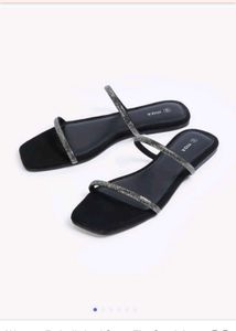 Max Shiny And black flats ( Foot wear)