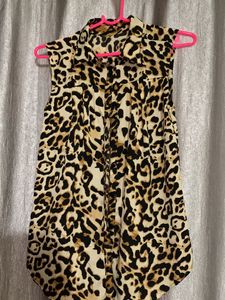Leopard Print Sleeveless Blouse