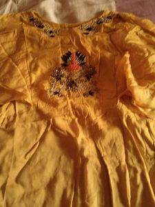 Elegant Yellow Ethnic Gown