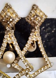 Earings