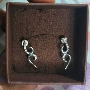 925 Sterling Silver Studs Pair