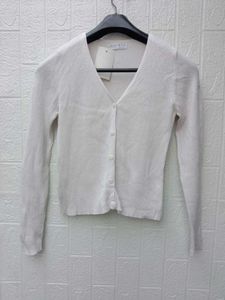 New with tag Pinterest Korean White Ribbed Knit Ca