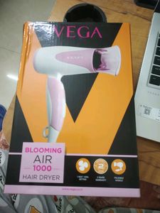Vega blooming Air 1000 Hair Dryer