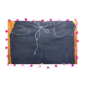 Black Jeans
