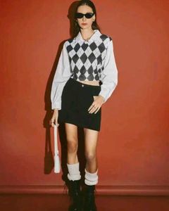 Trendy Argyle Crop Top