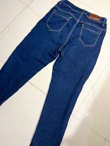 Blue Skinny Jeans 👖💙