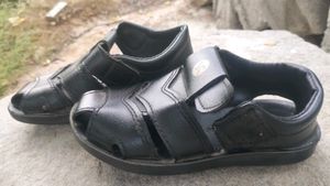 Vidra Black Sandals