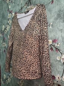 Shein Leopard Print Top
