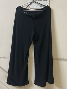 Black Flared Leggings