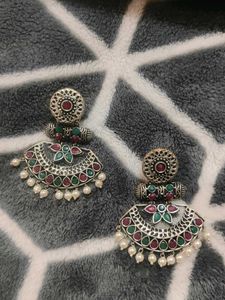 Antique Earrings With Red And Green Stones🪄