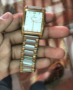 Title Premium Watch (UNISEX)