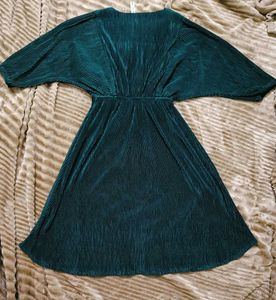 Dark green dress🌑