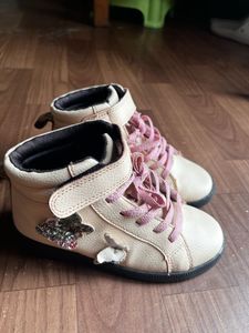 Girl Shoe 6-8age
