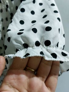 Polka dot White And Black Top