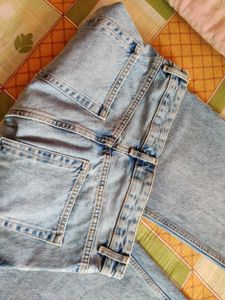 Pull&amp;Bear Straight Jeans (Rugged Pattern)