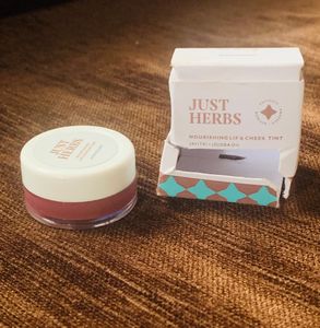 Just Herbs nourishing lip &amp; cheek tint 04mahogany shade
