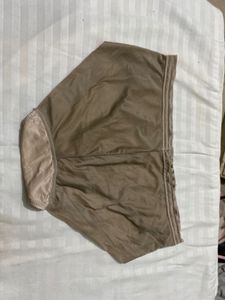 Women&#39;s Beige Briefs 30-36
