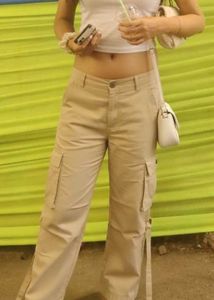 Women&#39;s Beige Straight Fit High Rise Cargo