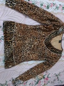 High quality top.. woolen, velvet and polyester