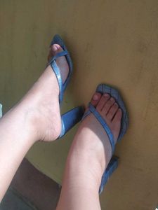 Women One Toe Heel