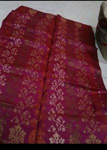 Set Of 4 Sarees Fancy With Blouses