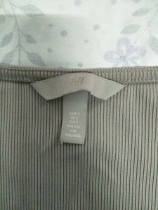H&amp;M Ribbed Tops