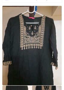Combo Of Kurti With Freebies