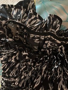 Ruffled Black &amp; White Crop Top