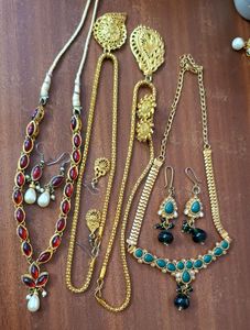 Set Of 4 Necklace And Earrings