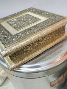 Like New Dry Fruit  Box
