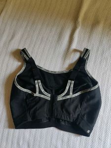 GLAMORISE Black Sports Bra