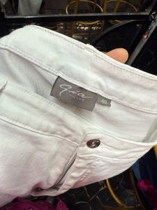 Westside Gia Curve White Jeans