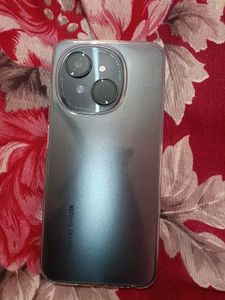 Tecno Spark Go 1