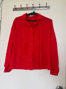 ALINA PLATTED GOTHIC RED SHIRT