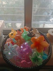 flower claw clips