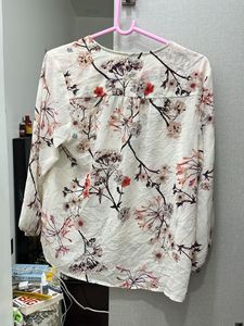 Floral Blouse - H&amp;M Size Medium