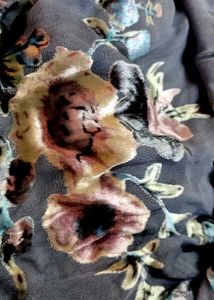 Beautifull Velvet Velour Floral Twist Dress