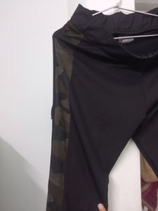 Black Tights With Army Print Strip