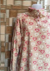 Heart Pattern Plush sweater