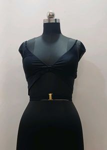 Chic Black Crisscross Bikini Top