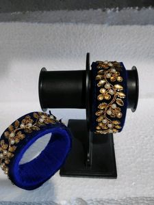 beautiful Kundan Moti woolen party wear kada