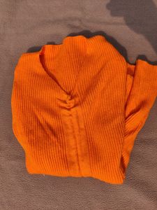 🧡 WINTER SALE🧡 Orange Ribbed Stretchable Sweater