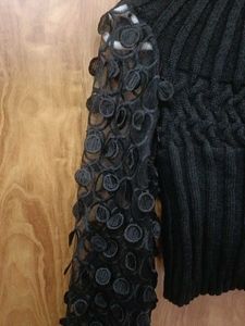 Black Floral Sleeve top