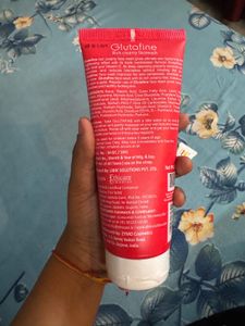 Combo Of Face Wash And Lip Balm