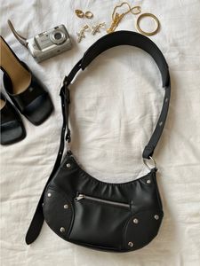 H&M Shoulder Bag 🖤♣️